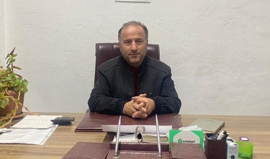 ATV’de Pazar Akşamı herkes ekran başına Kim Milyoner Olmak İster Yarışmasında Bafralı Necmettin Başokur Yarışıyor